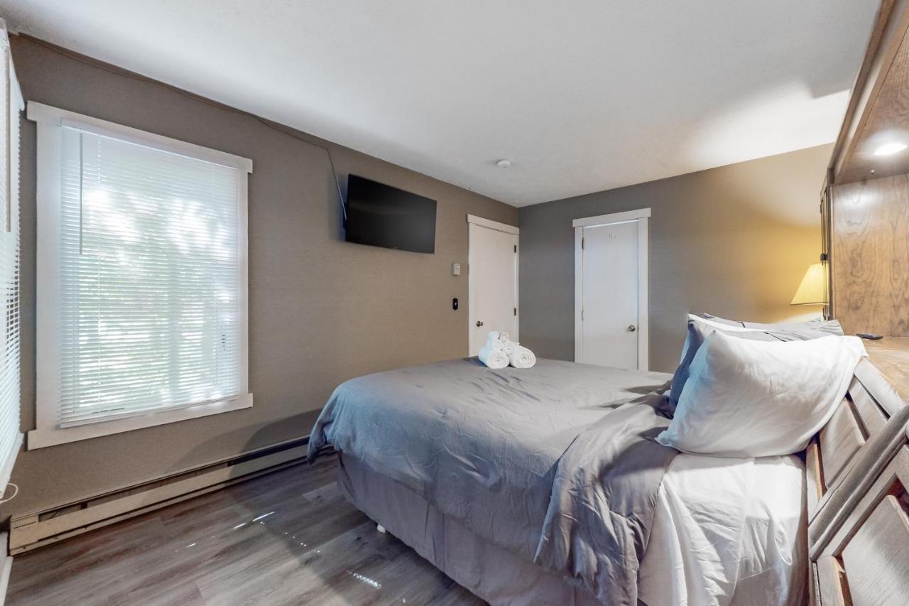Unwind In Telstar Villa Lake Harmony Exteriör bild